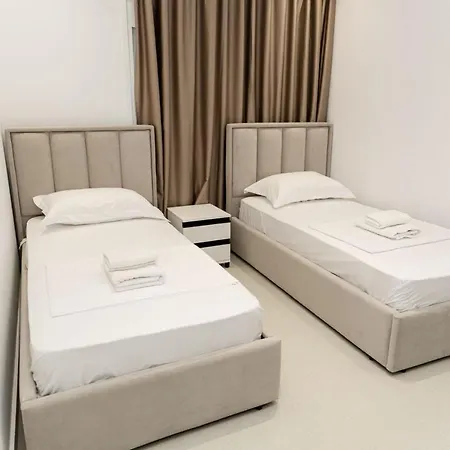 Mucobega * Sarandë