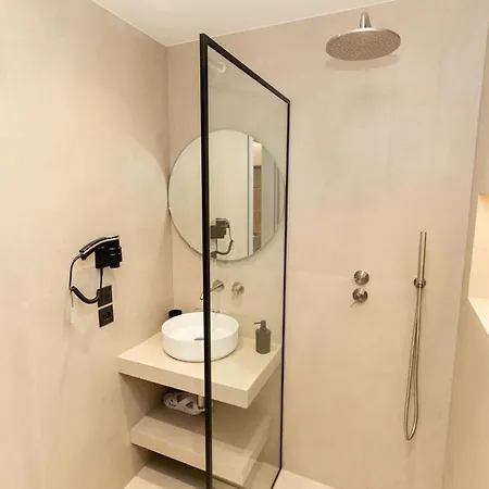 아파트 Mucobega Sarandë